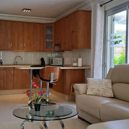 Casa Jardina Apartment *