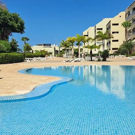 Casa Jardina Daire *