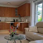 Casa Jardina Apartment *